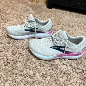 Brooks Womens Ghost 16 Shoes